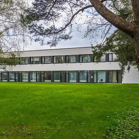 Koigi Mugavustega Soodne Stuudiokorter * Parnu